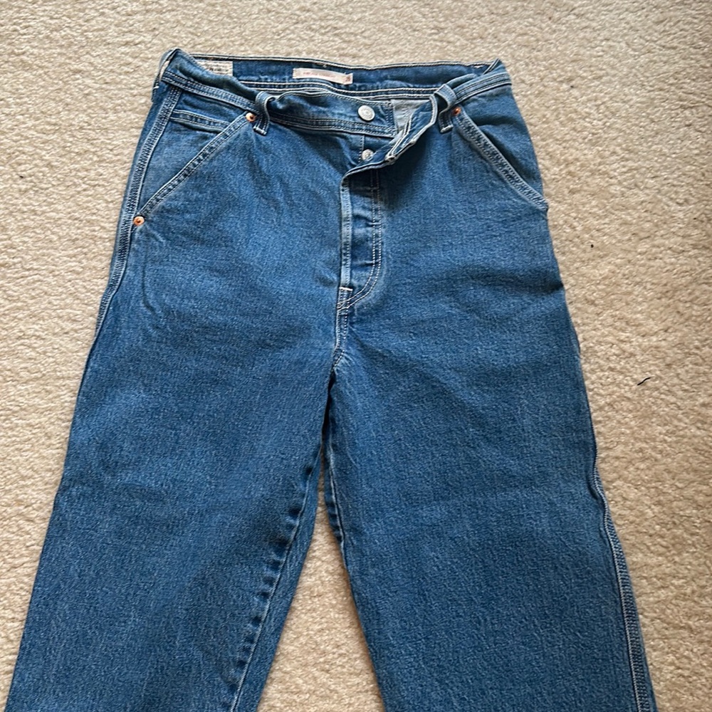 Levi ribcage straight - size 29.